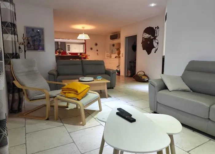 בית נופש Marine De *